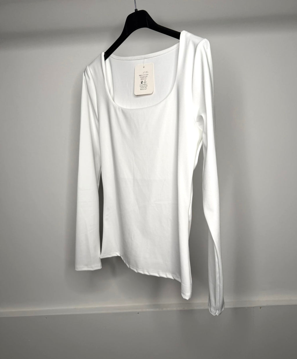 Double Layer Slinky Scoop Neck Long Sleeve Tops
