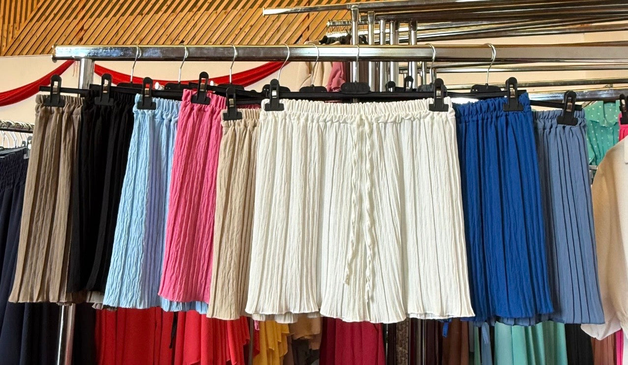 Elasticated Super Stretchy Crinkle Pleated Shorts