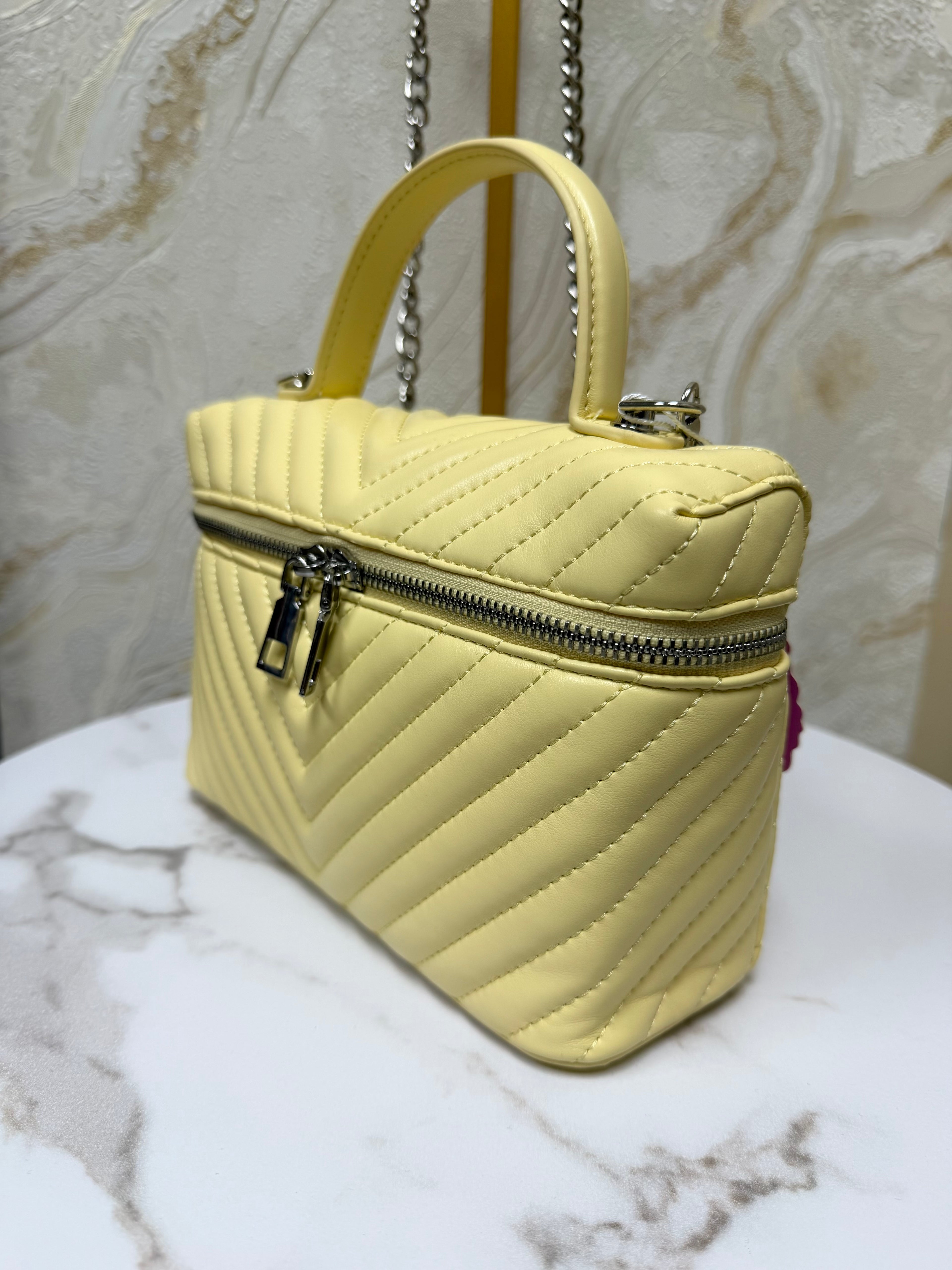 Lemon Quilted Zip Detail Cross Body Bag