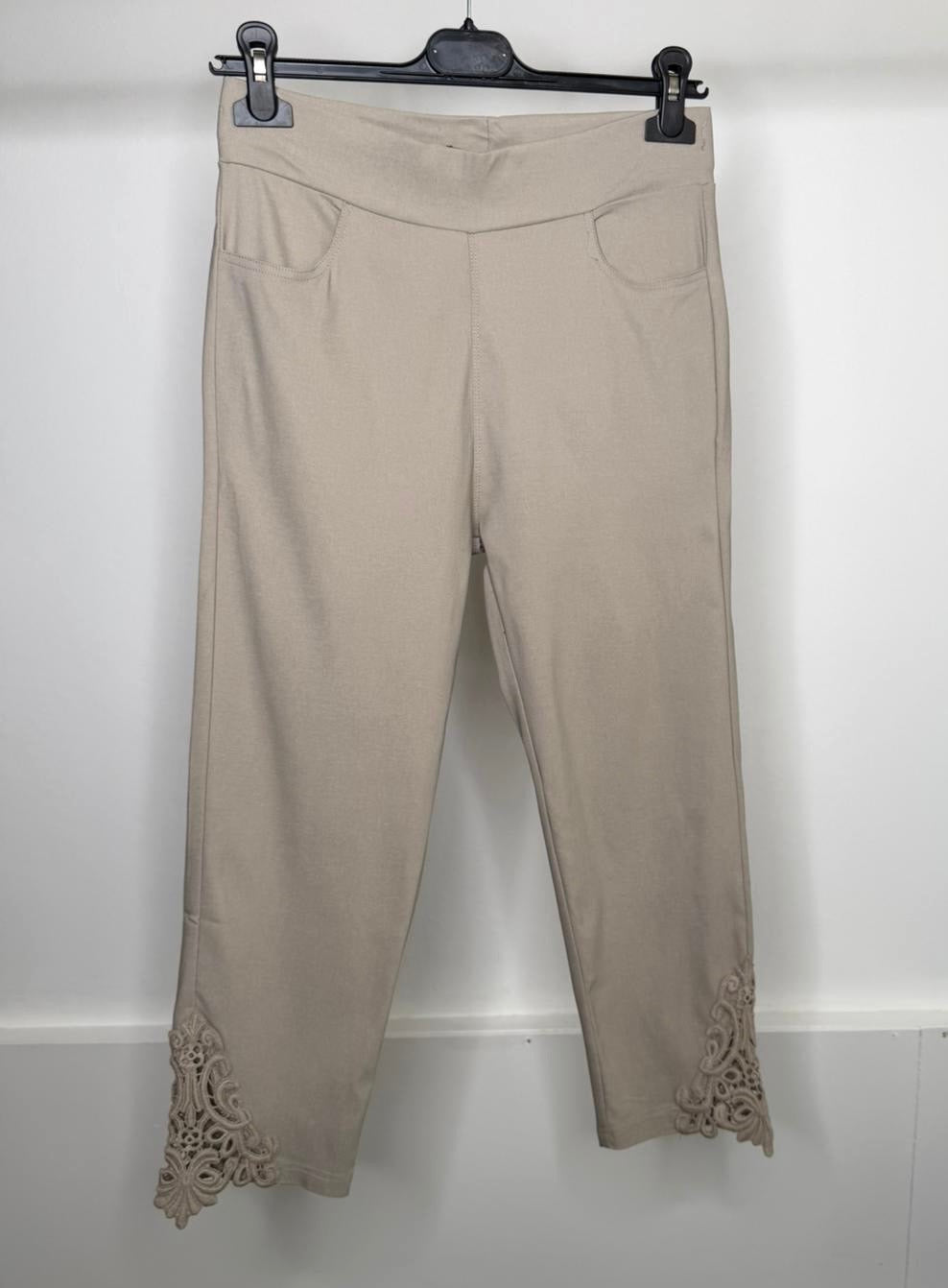 Stretchy Elasticated Waist Capri Pants With Crochet Ankle Detail - BEIGE