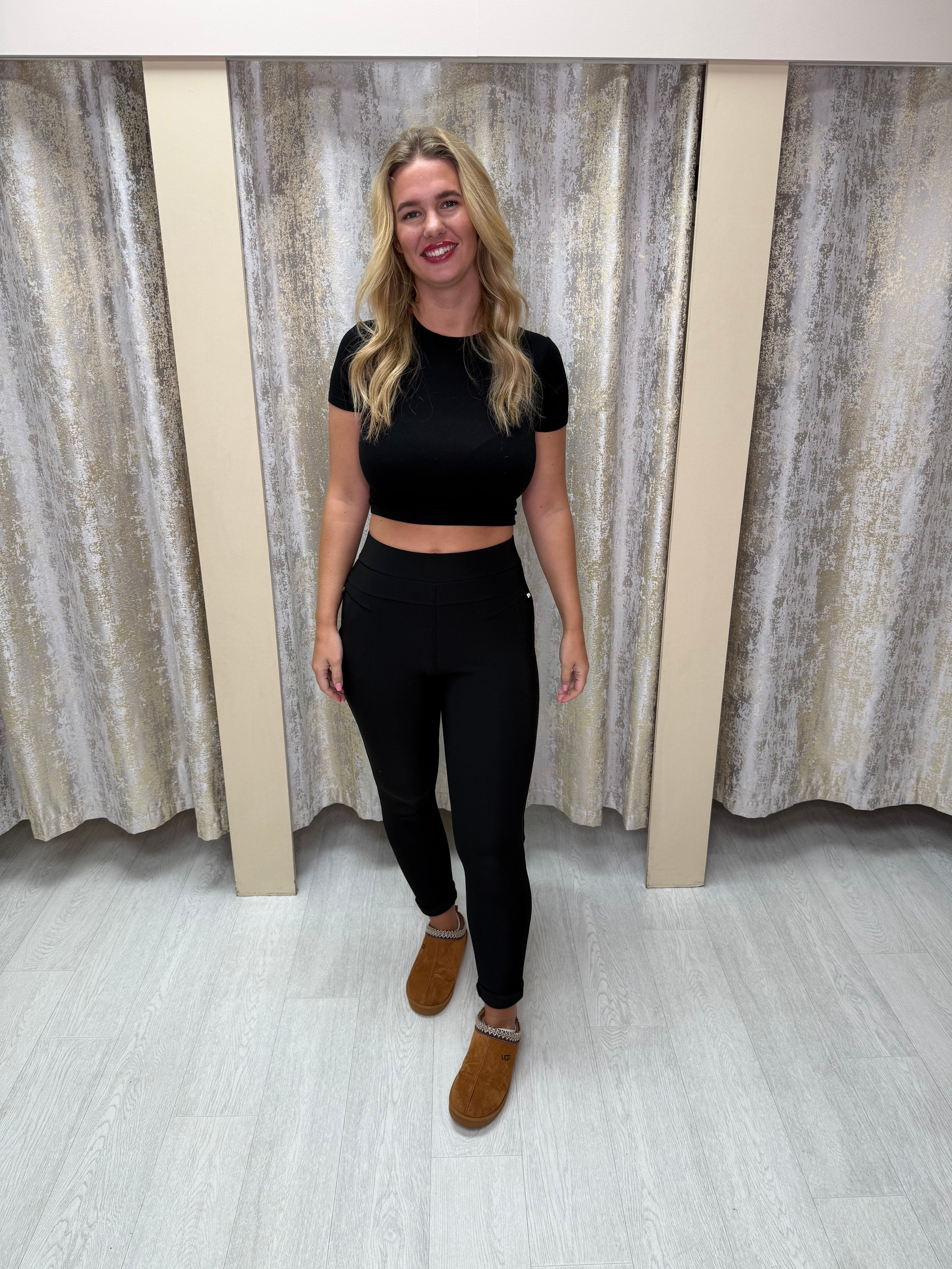 Diamanté Detail High Waisted Shaping Leggings with Pockets - Black