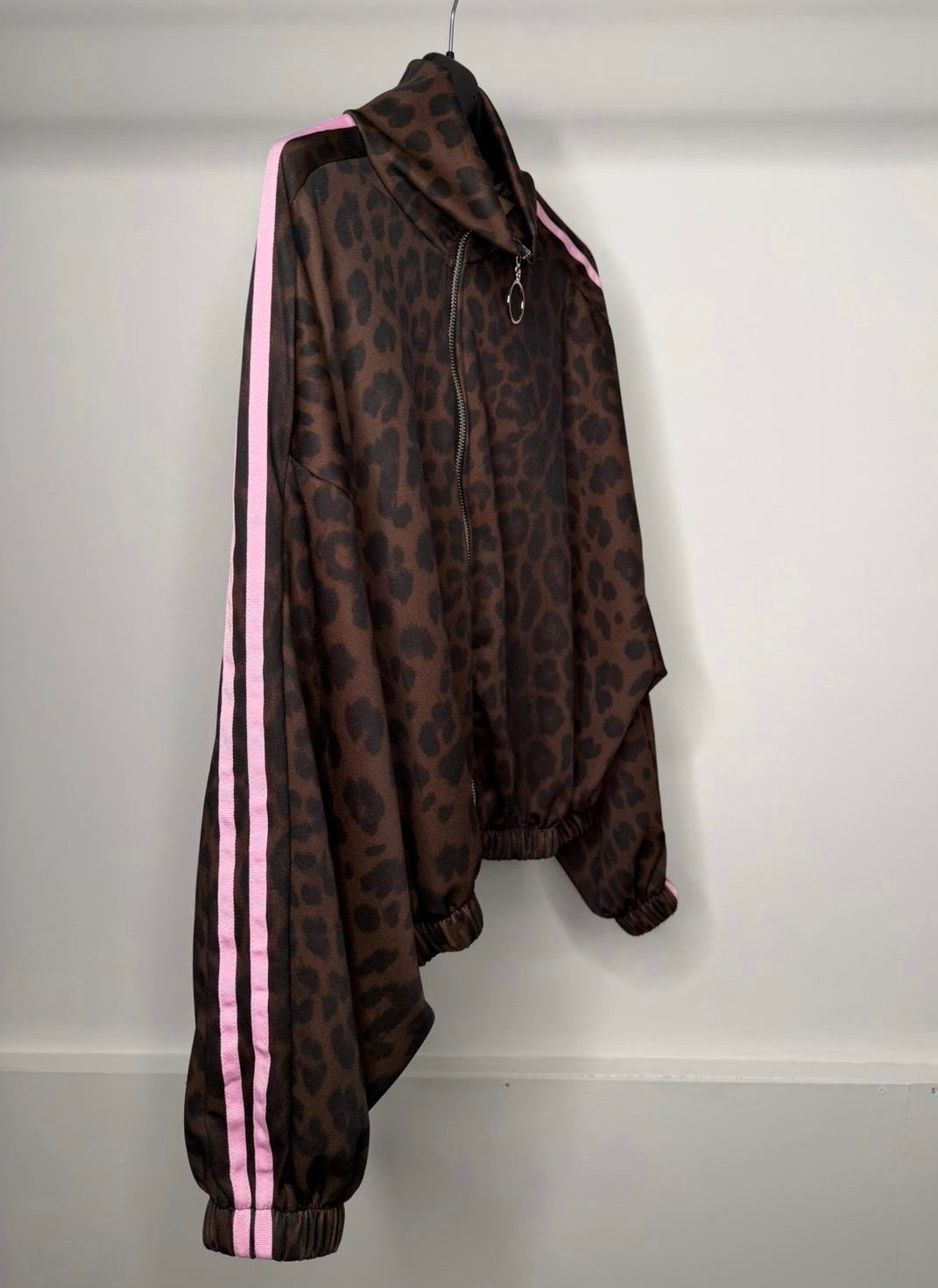 Leopard Print Stripe Detail Elasticated Zip Up Jacket