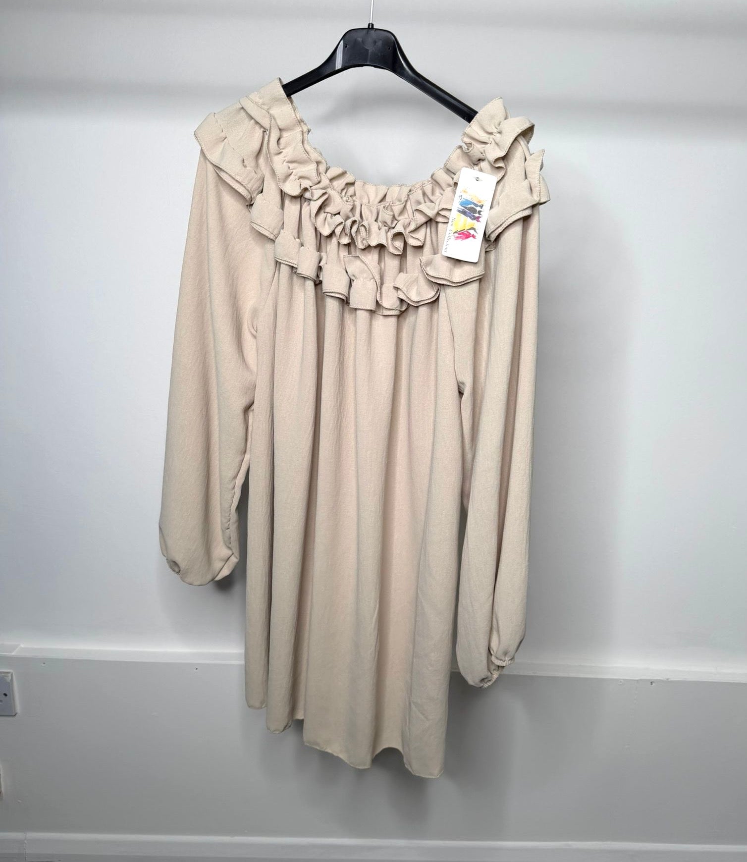 PLUS SIZE - Ruffle Neckline Detail Elasticated Blouse