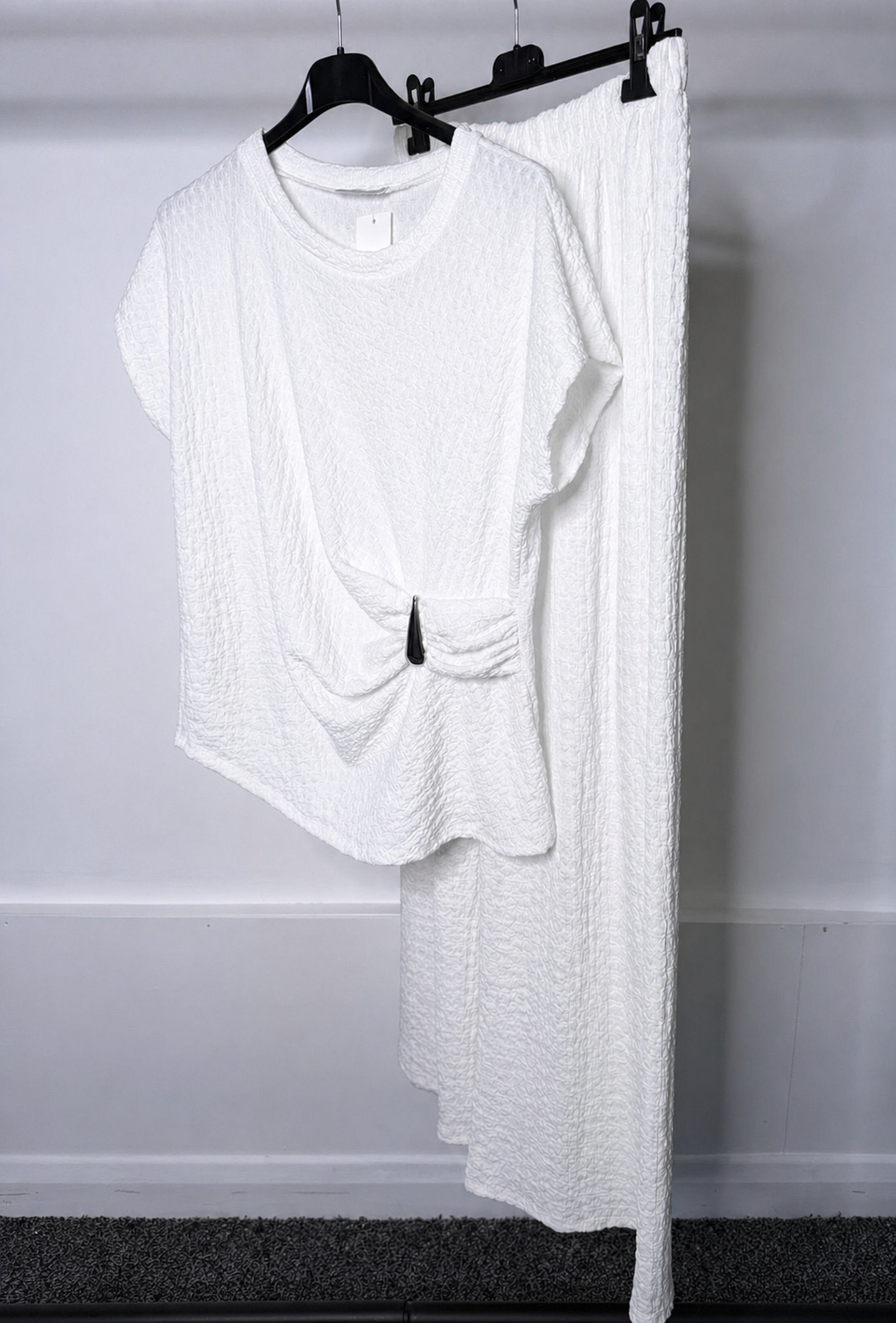 Gold Buckle Ruched Detail Popcorn Texture Co Ord