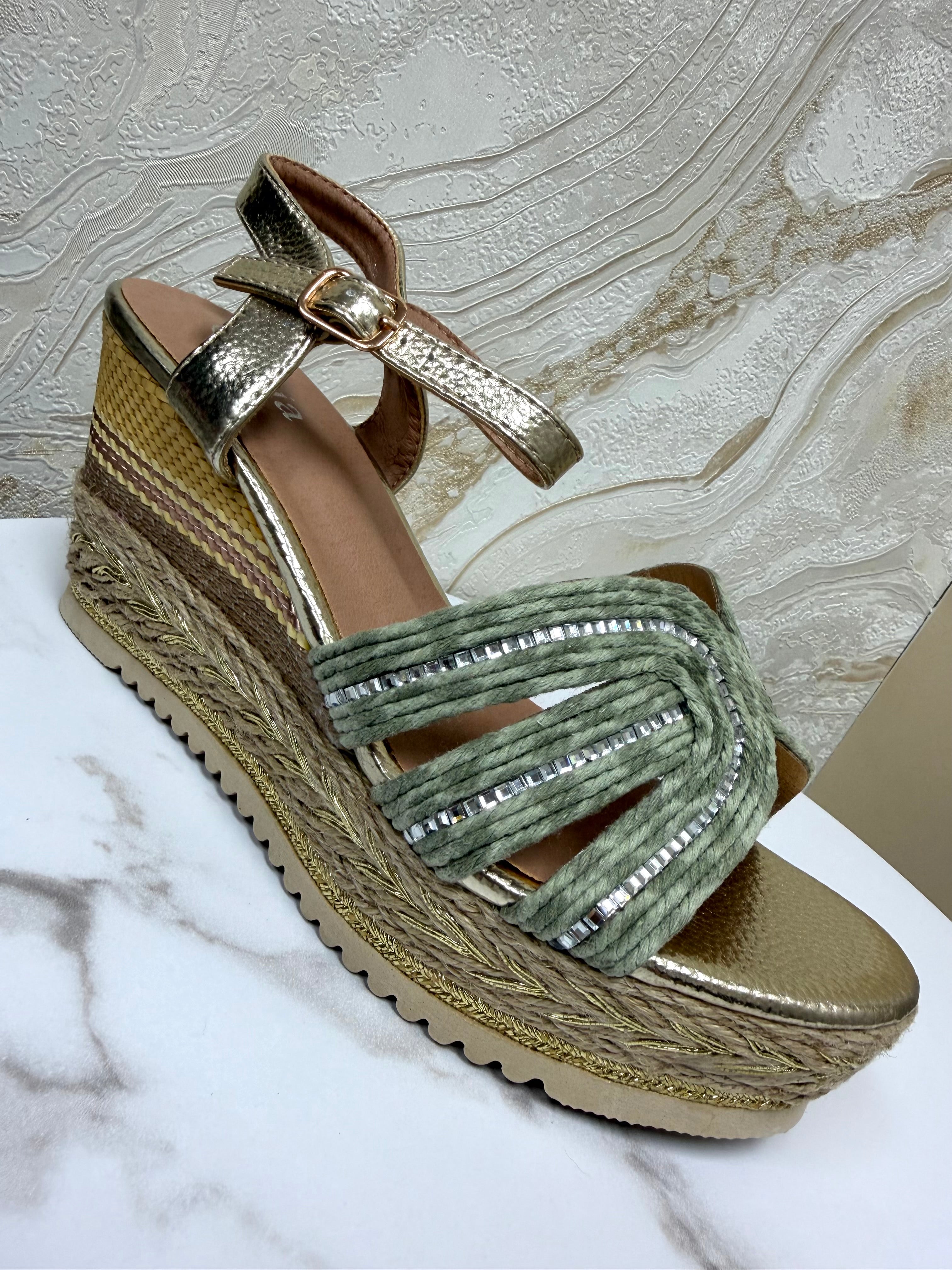 Lightweight Comfy Wedges - Mint Green
