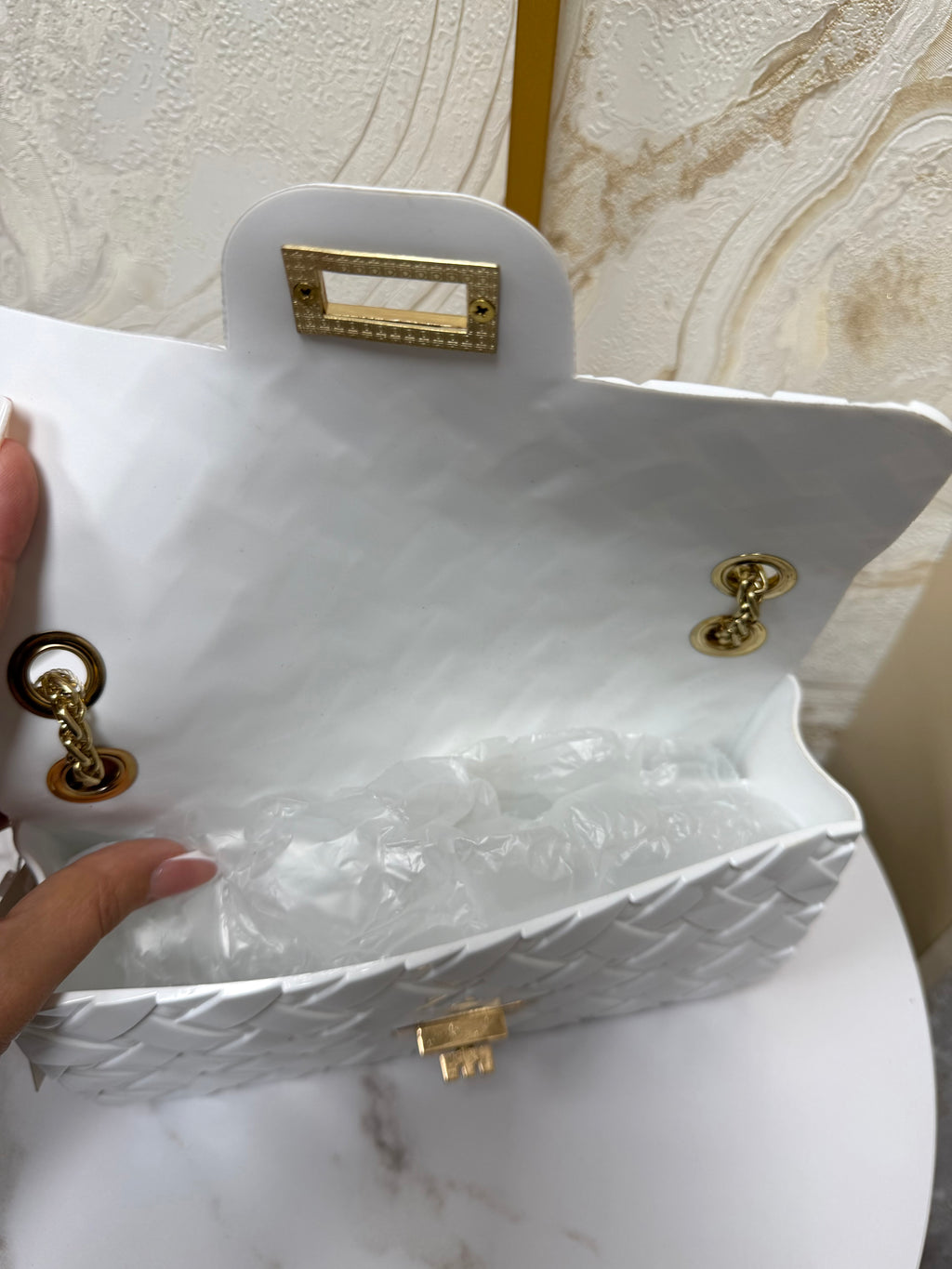 Classy White & Gold Chain Bag
