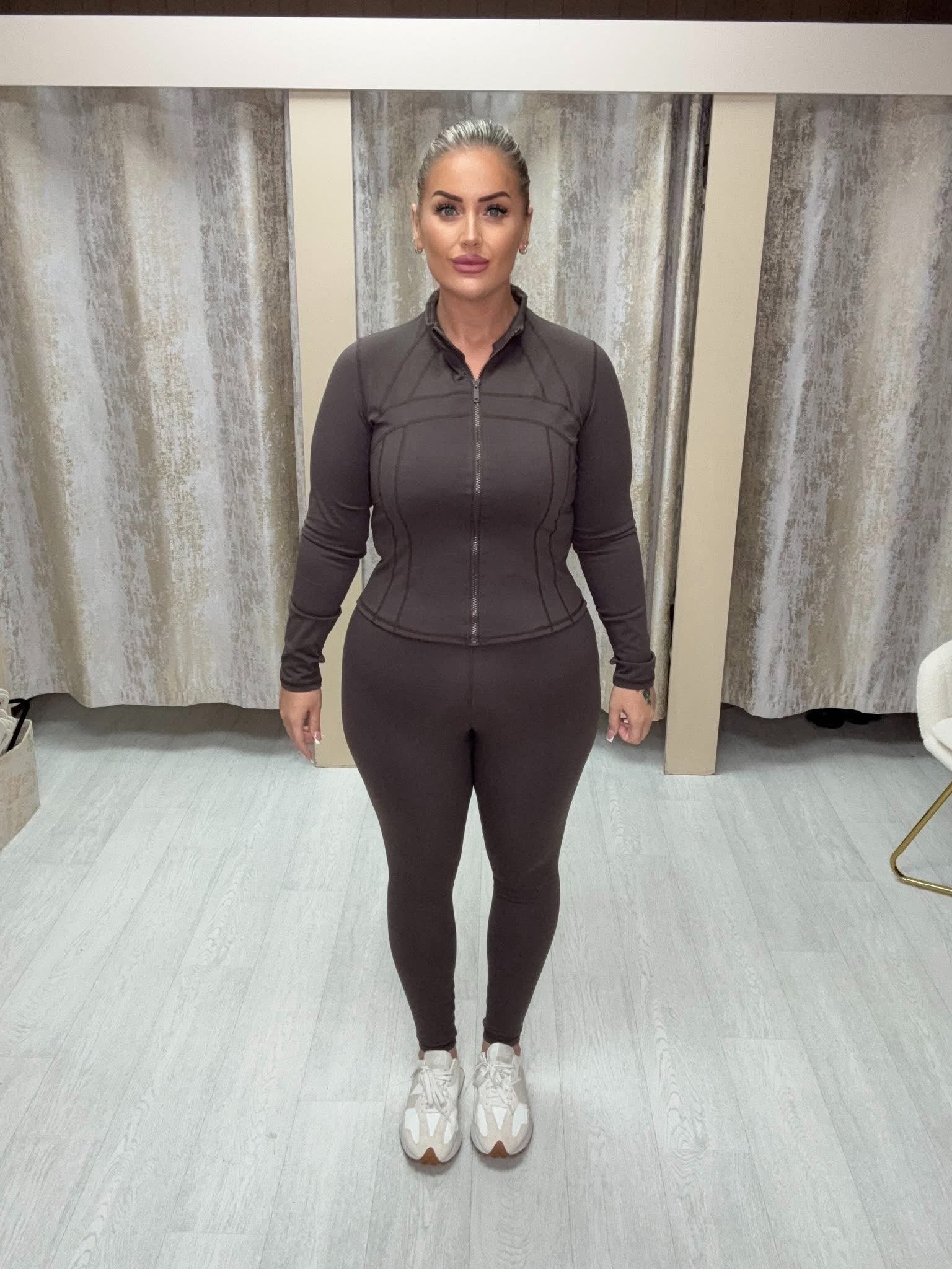 Body Contouring Gym Set - Chocolate Brown