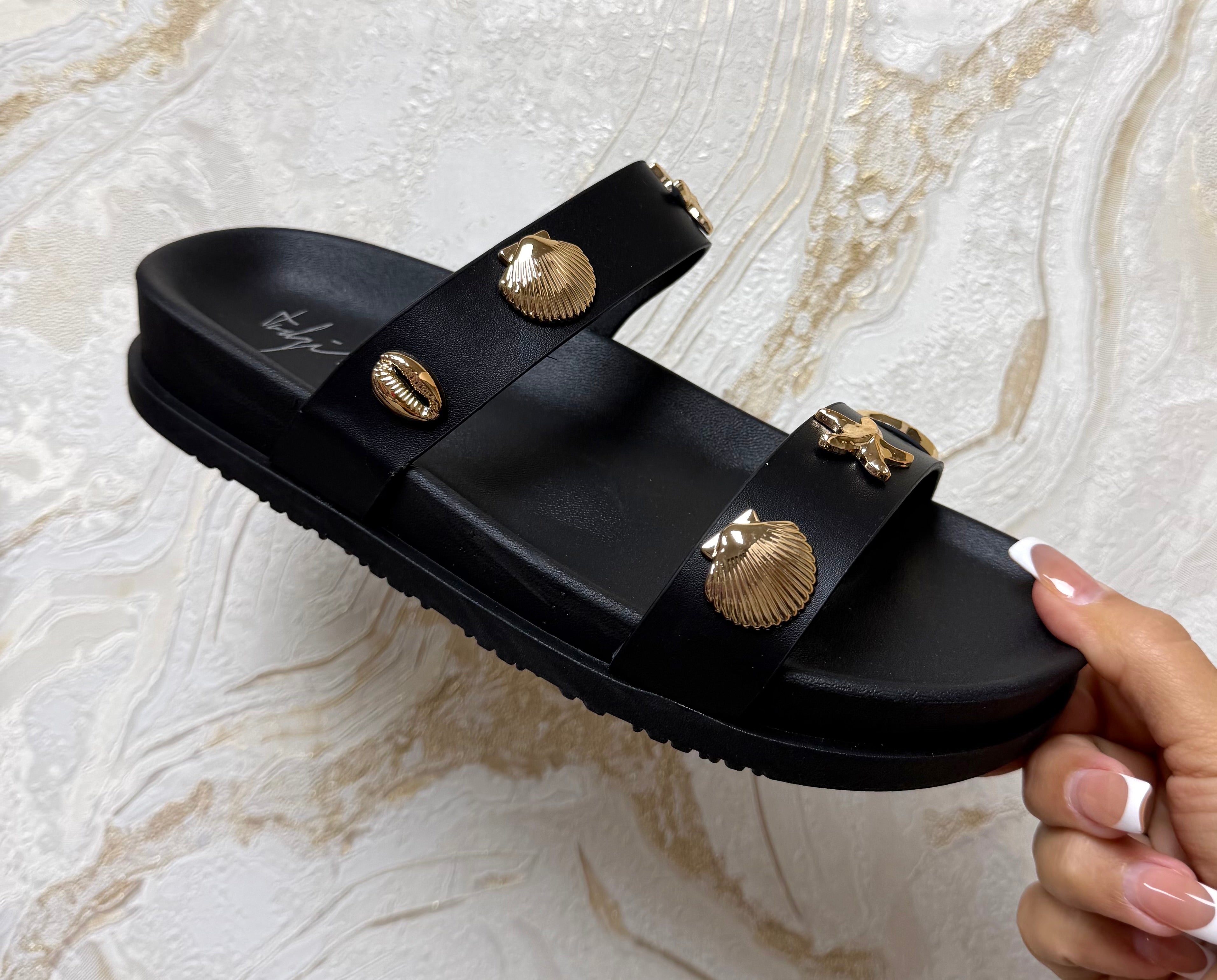 Seashell & Starfish Gold Detail Sliders - Black