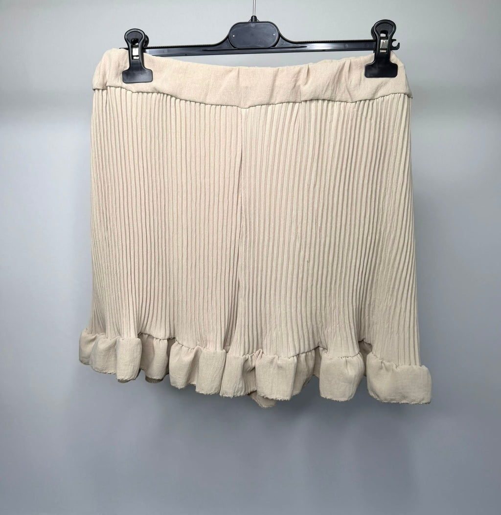 PLUS SIZE - Elasticated Pleated Frill Ruffle Shorts