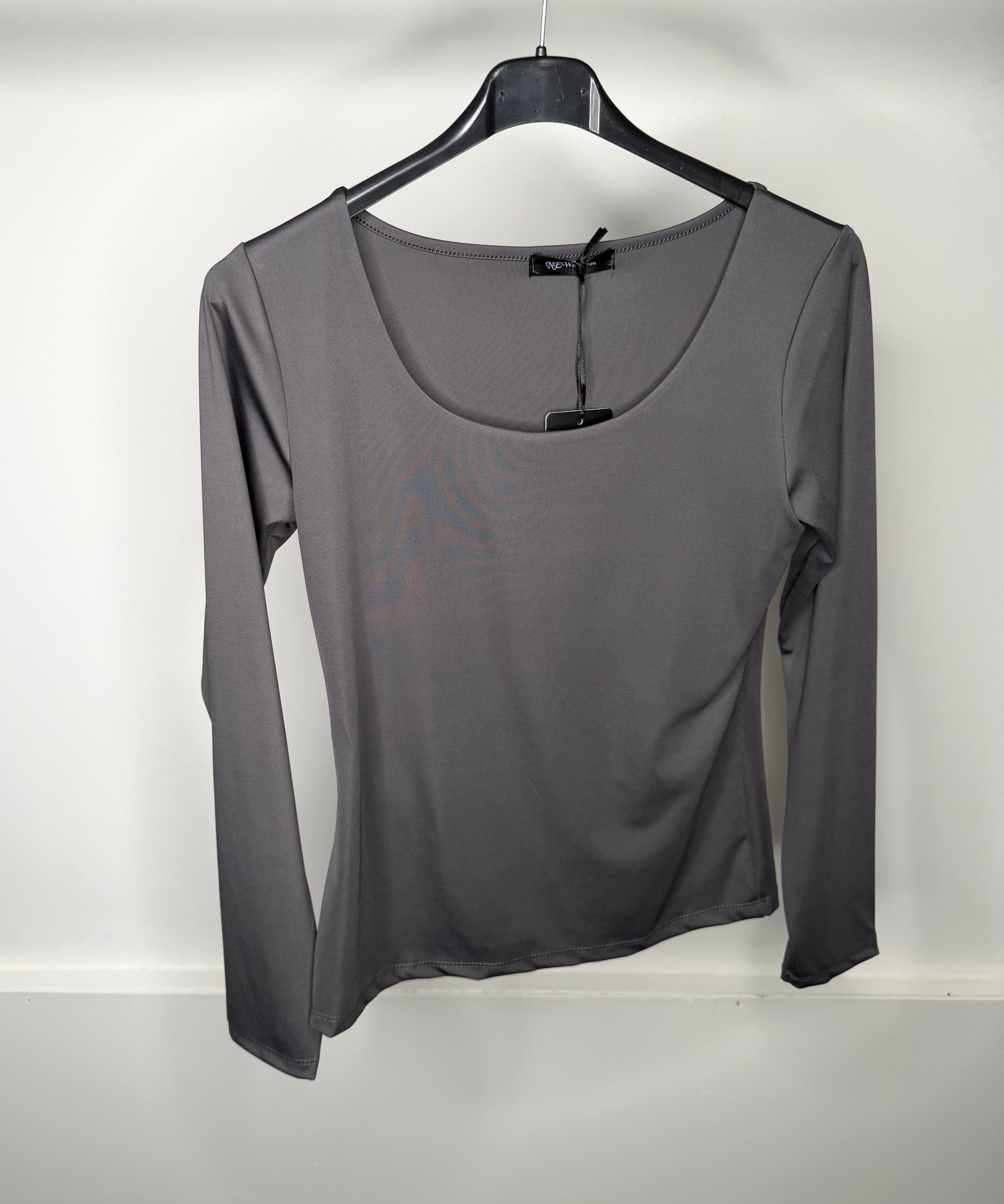 Double Layer Slinky Scoop Neck Long Sleeve Tops