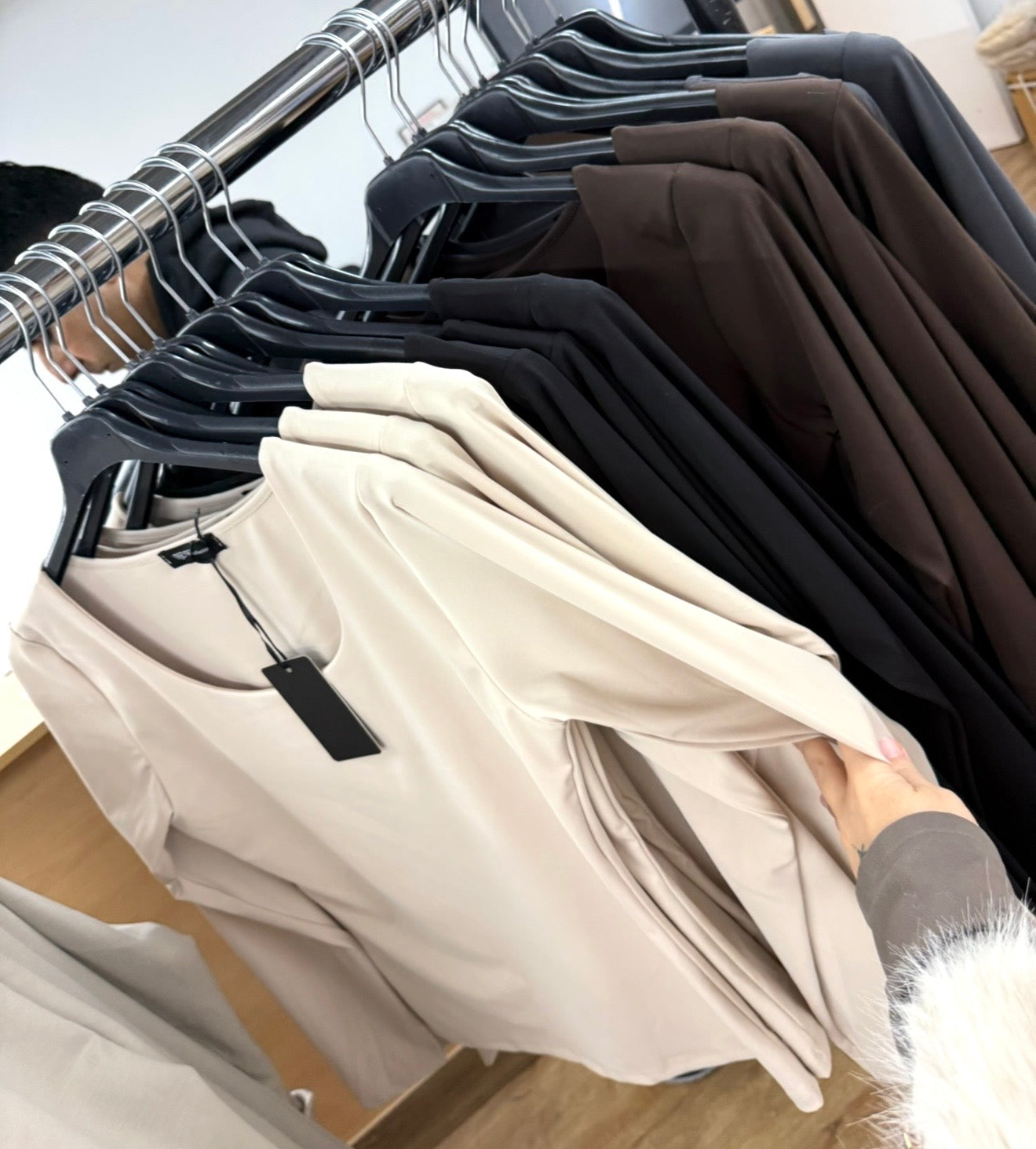 Double Layer Slinky Scoop Neck Long Sleeve Tops