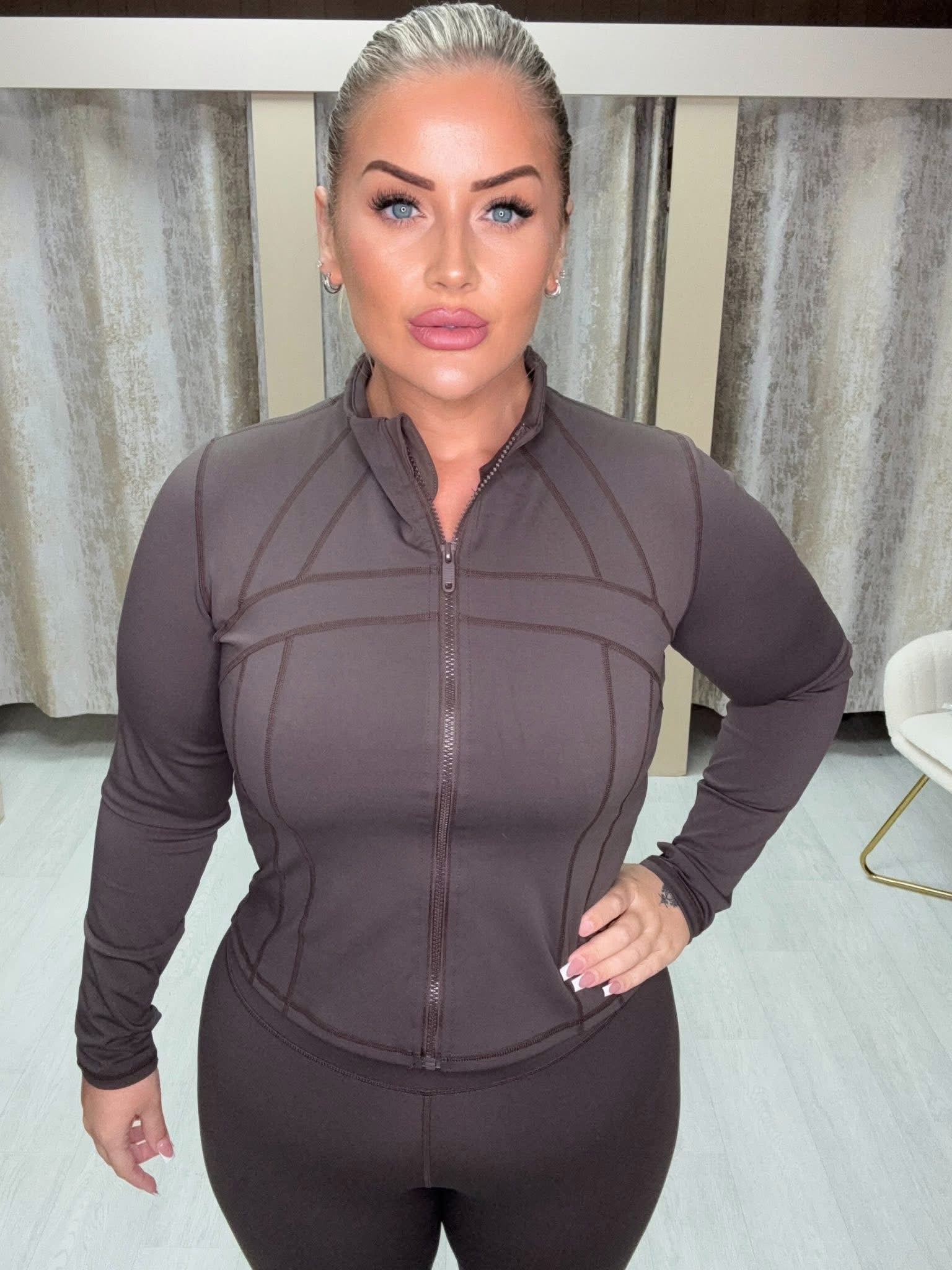 Body Contouring Gym Set - Chocolate Brown