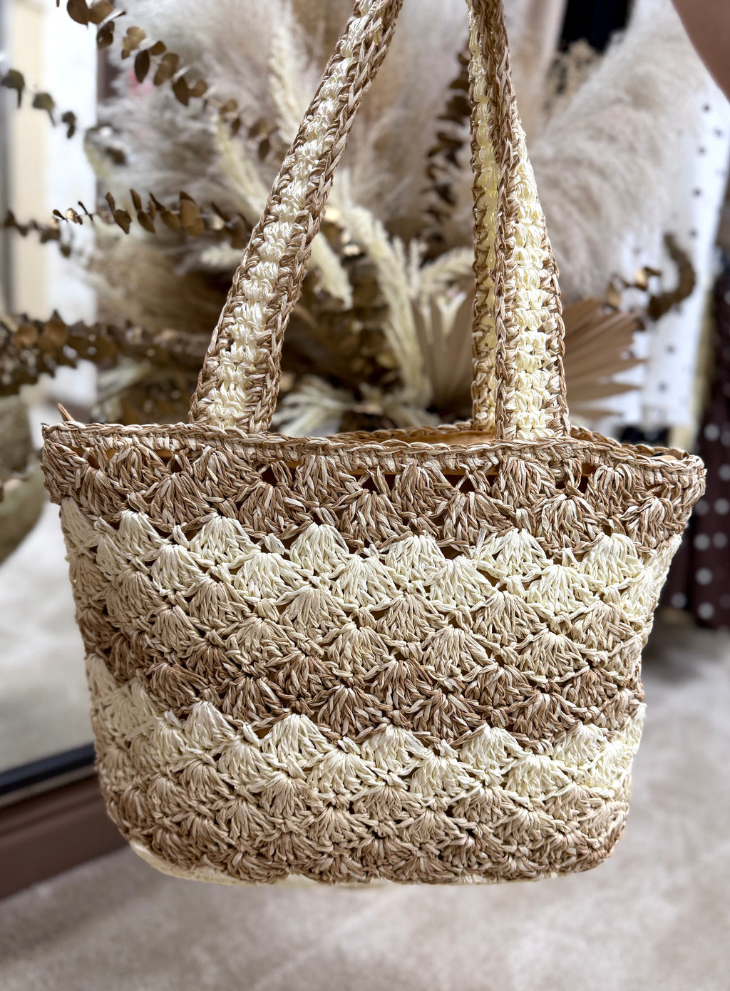 Neutral Woven Straw Lined Beach Bag