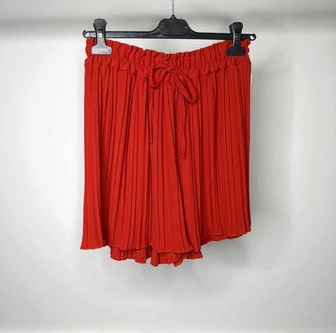 Elasticated Pleated High Waisted Shorts