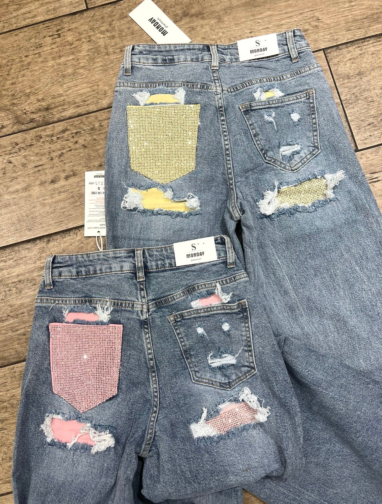 Diamanté Back Pocket Detail Wide Leg Premium Denim Jeans - LEMON POCKET