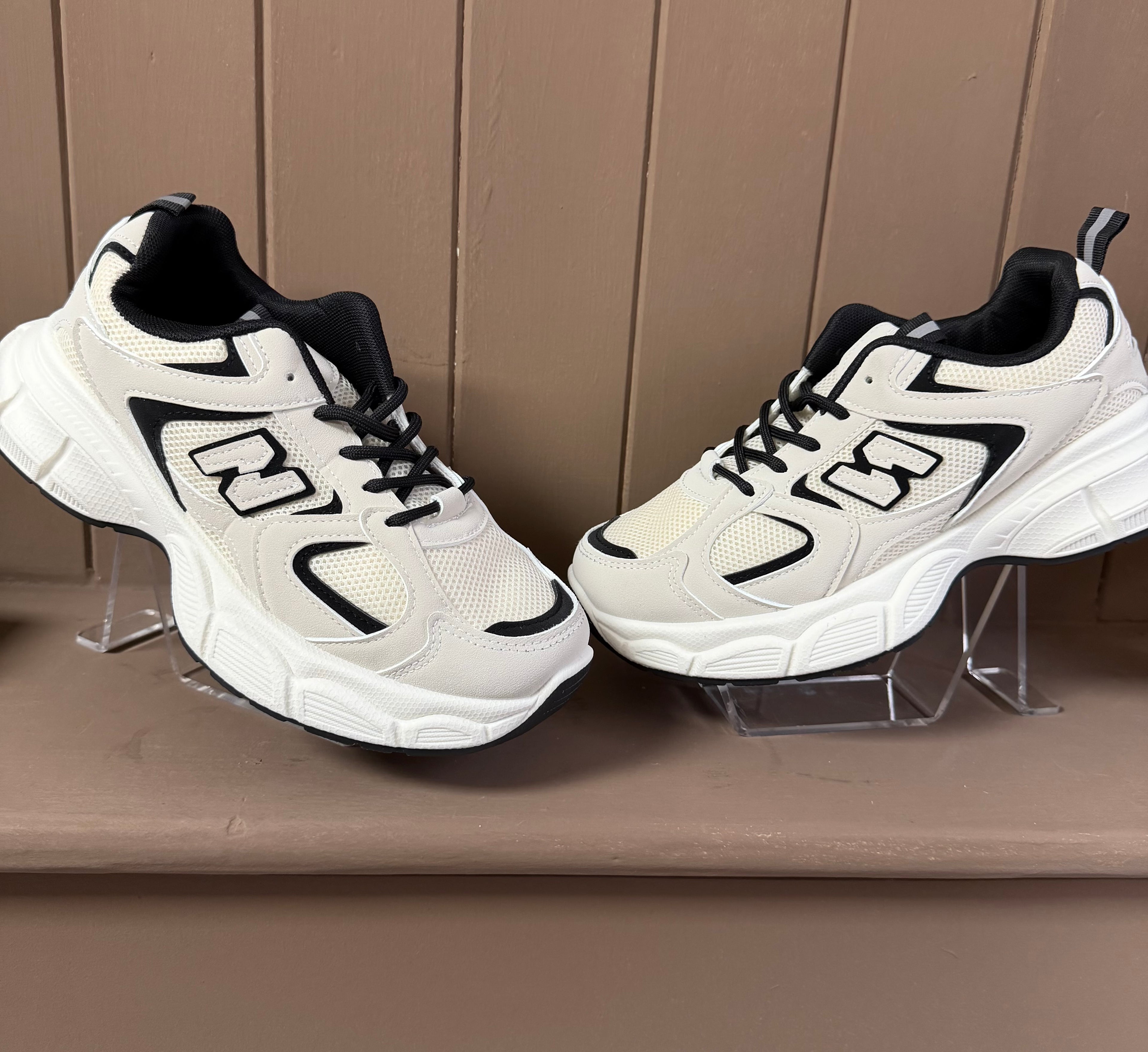 Chunky NB Inspired Trainers - Beige & Black