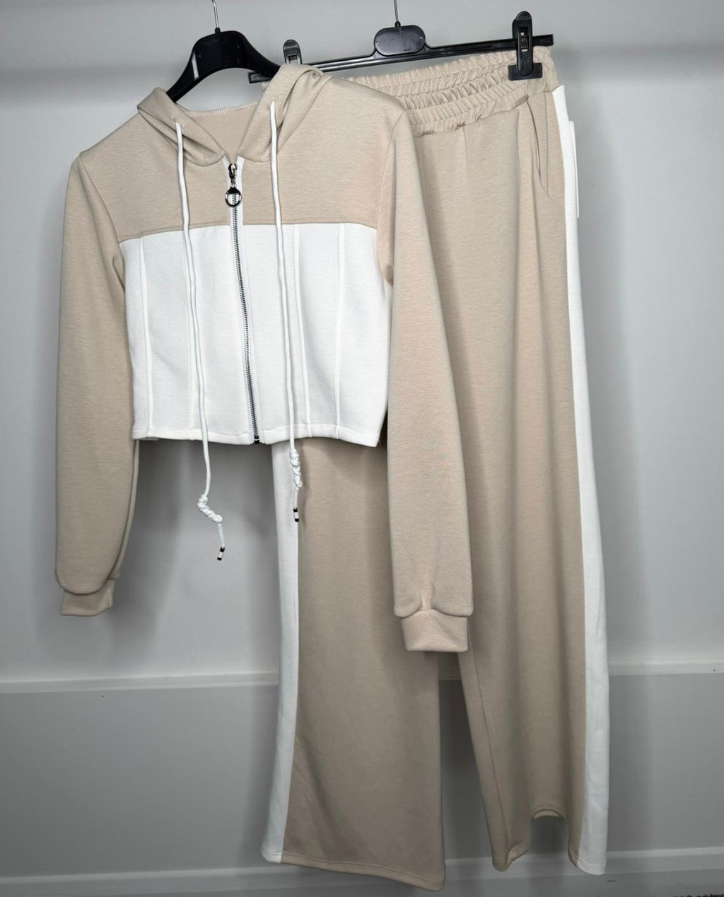 Corset Zip Up Two Tone Detail Hooded Jacket & Joggers Co Ord - Beige & White