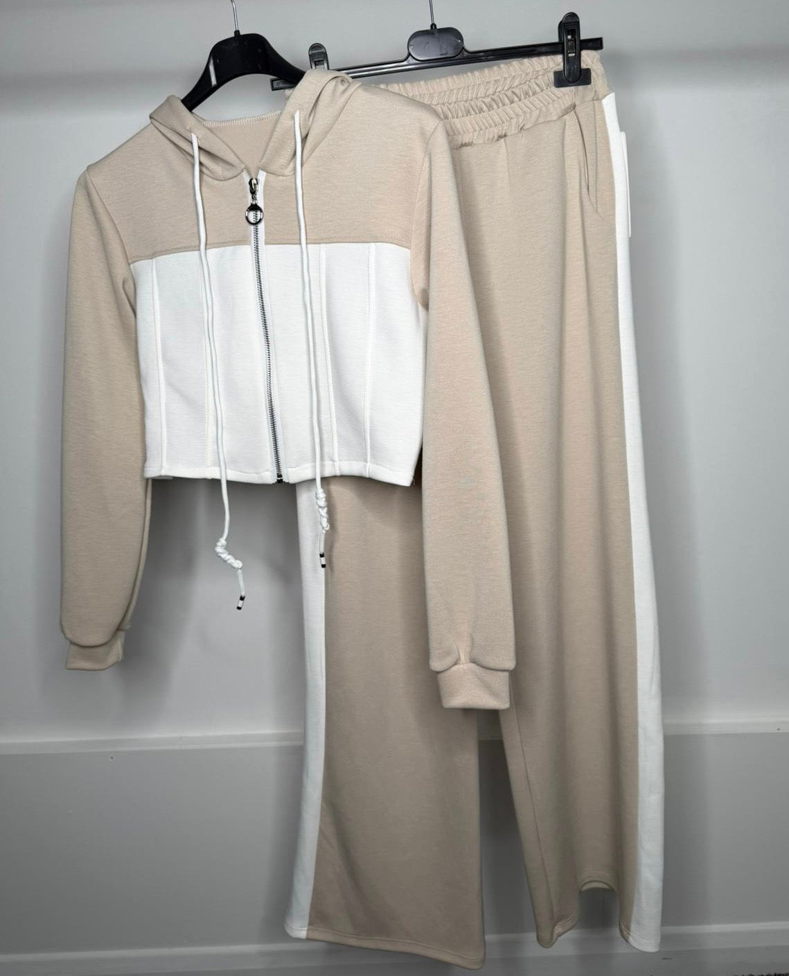 Corset Zip Up Two Tone Detail Hooded Jacket & Joggers Co Ord - Beige & White