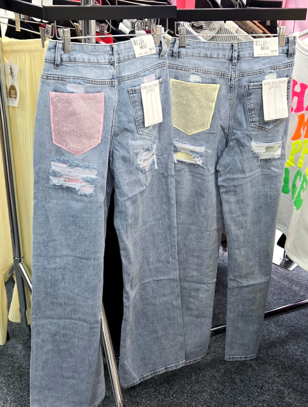 Diamanté Back Pocket Detail Wide Leg Premium Denim Jeans - LEMON POCKET