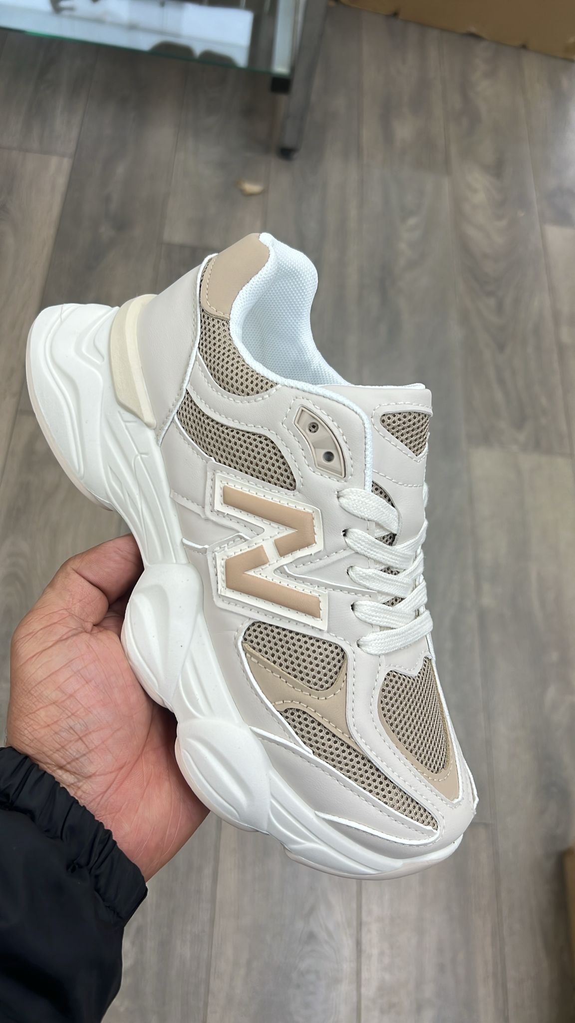NB 9060 Inspired Trainers - Nude & Taupe