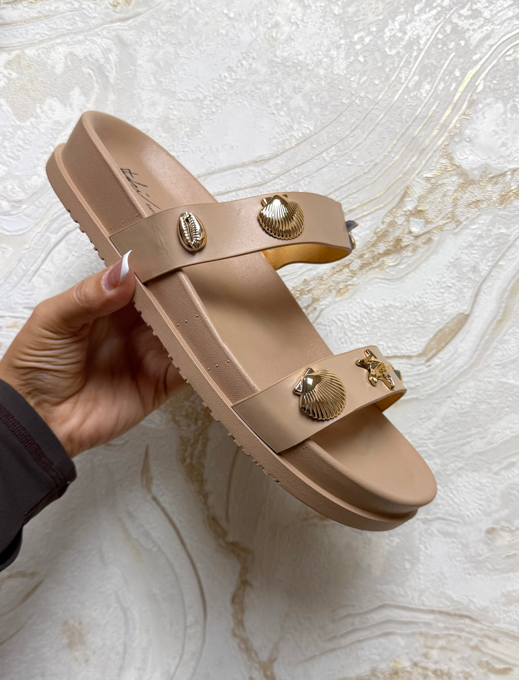 Seashell & Starfish Gold Detail Sliders - Nude