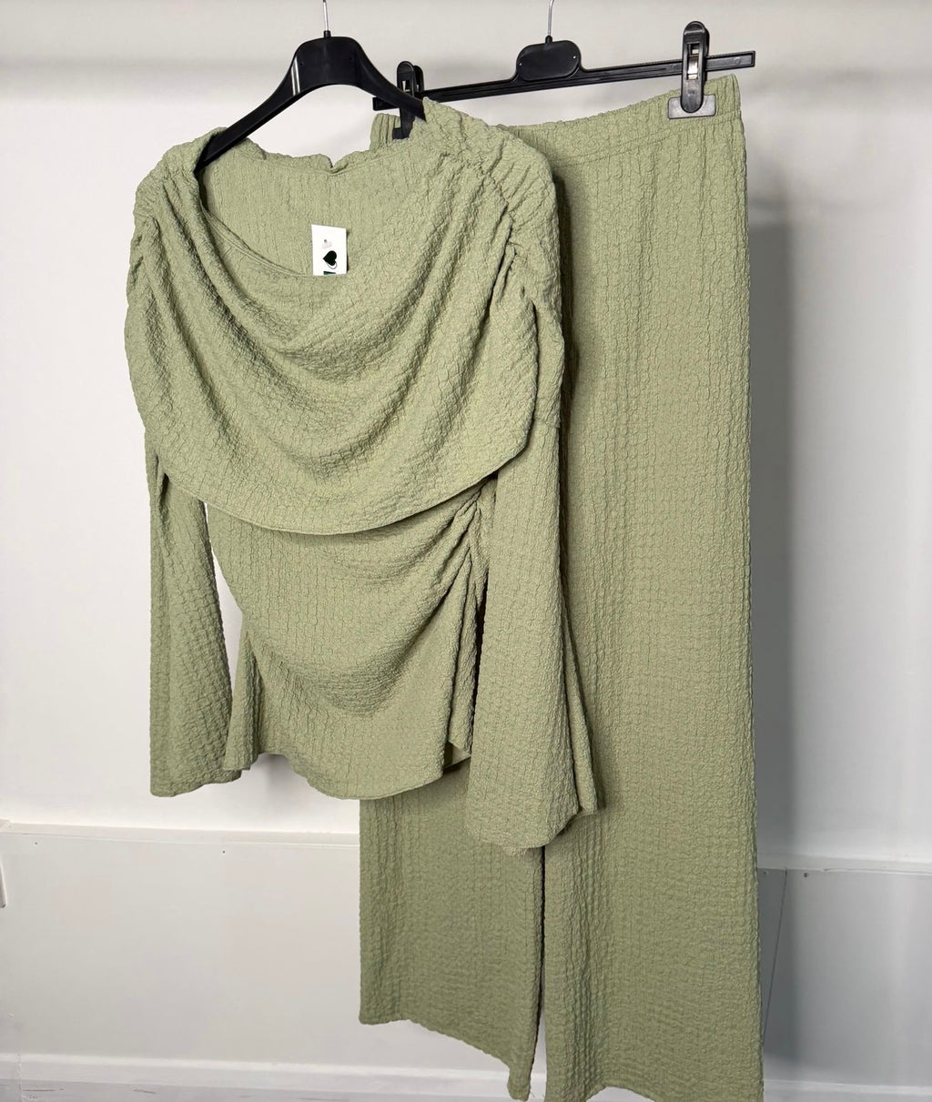 Off Shoulder Ruched Side Cheesecloth Co Ord