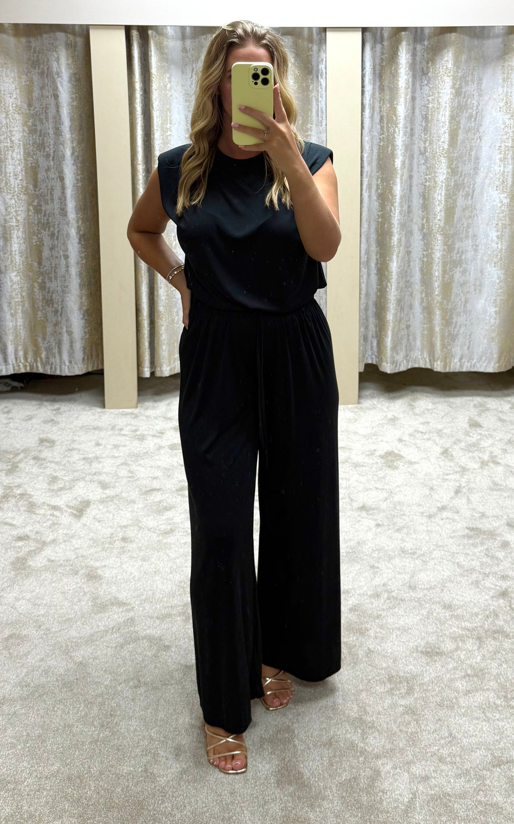 Flattering Ruched Detail Shoulder Pad Top & Elasticated Waist Trouser Co Ord