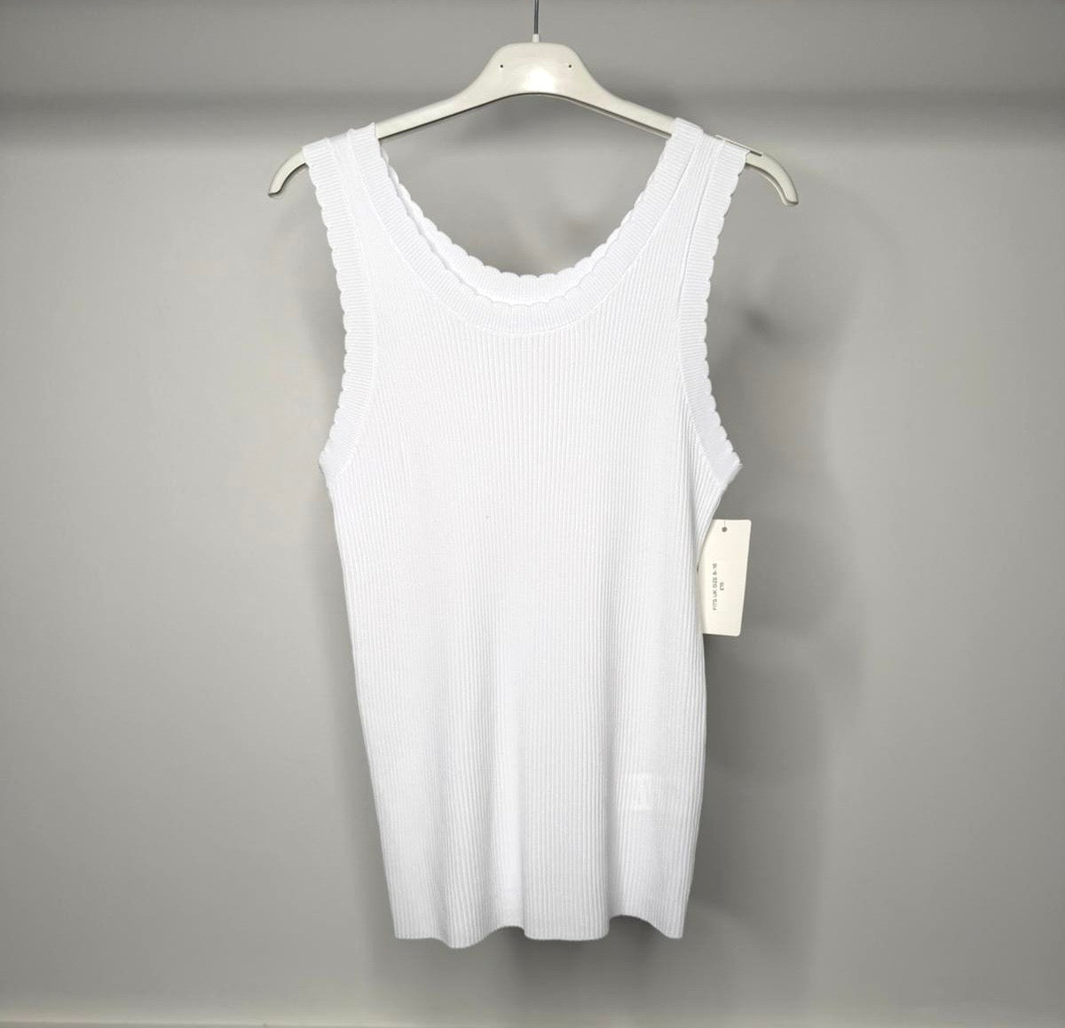 Scallop Edge Detail Fine Ribbed Vest Top