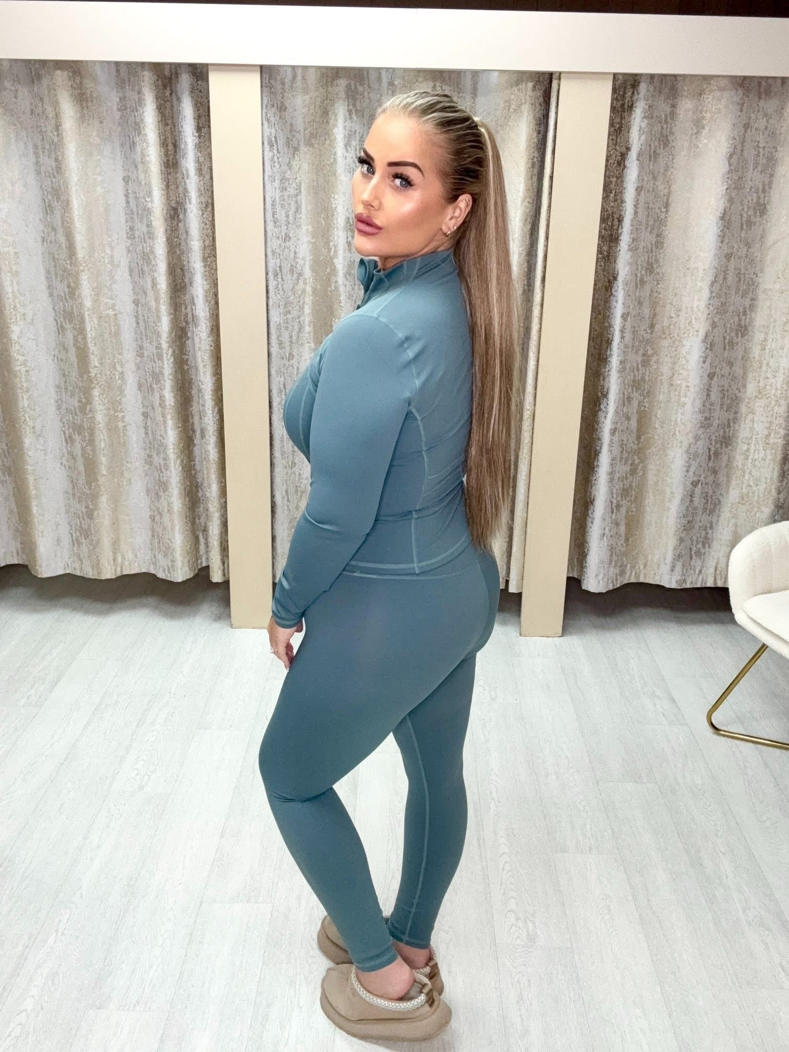 Body Contouring Gym Set - Duck Egg Blue