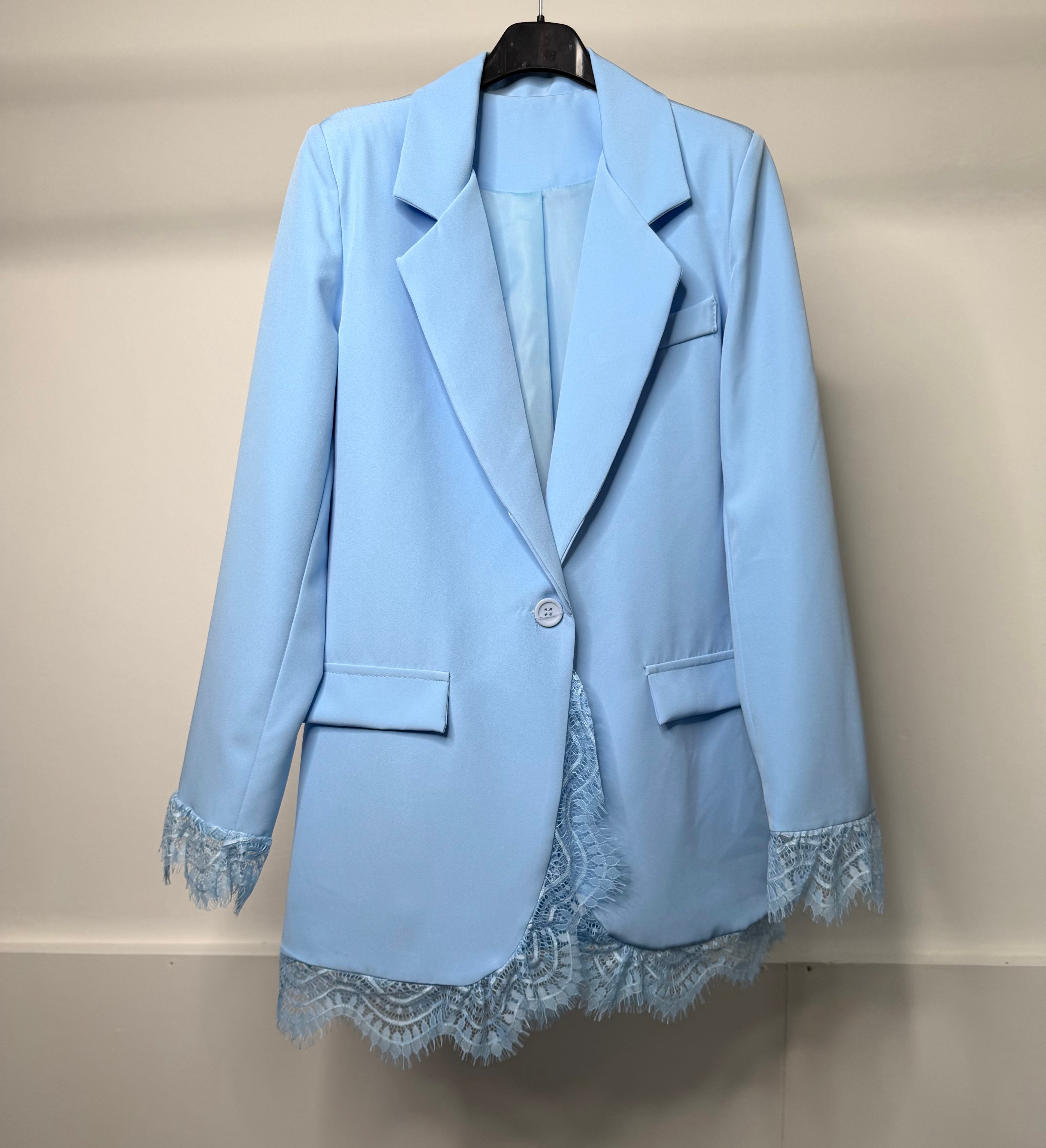 LUXE Waist Cinching Blazer With Lace Detail