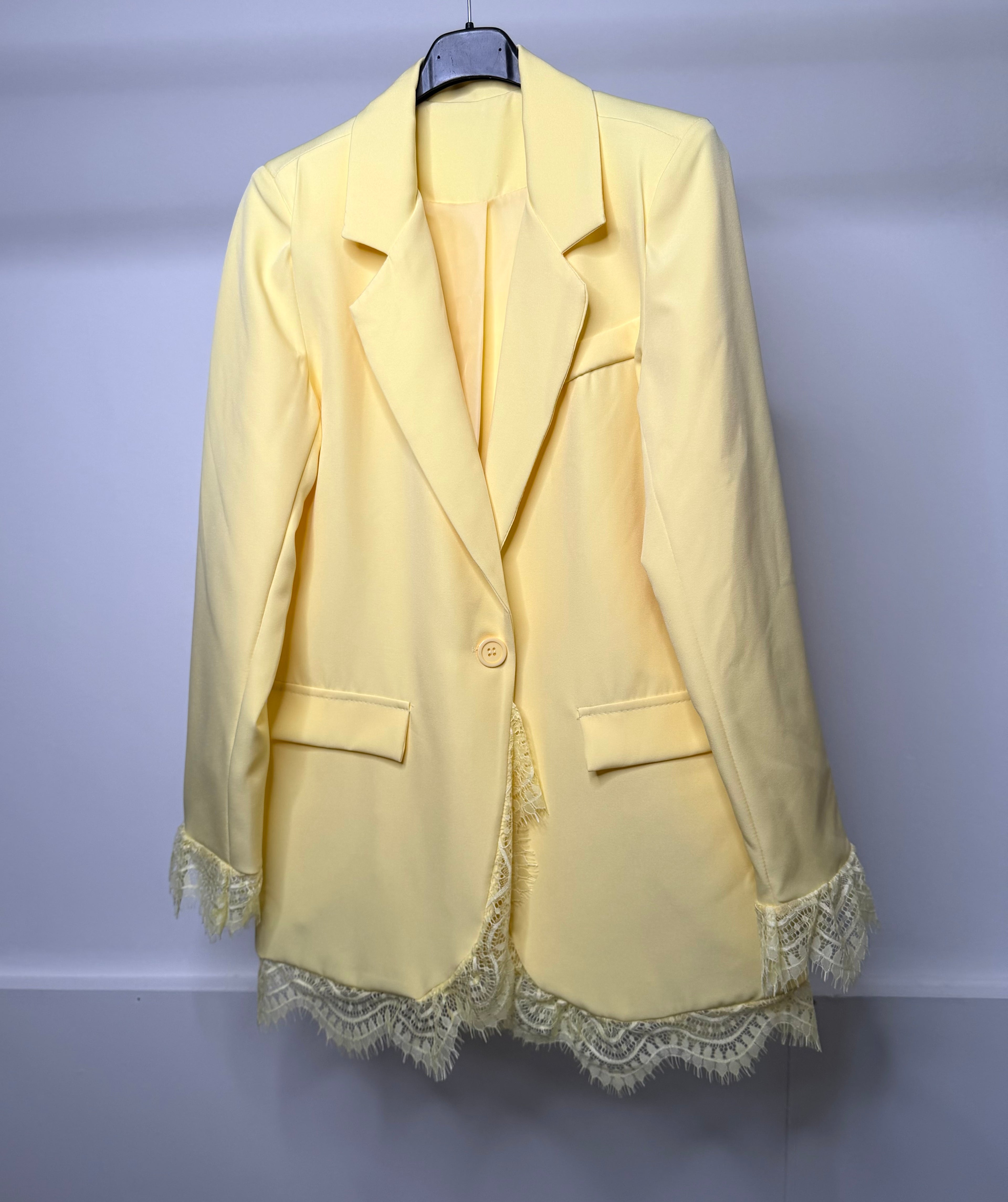 LUXE Waist Cinching Blazer With Lace Detail