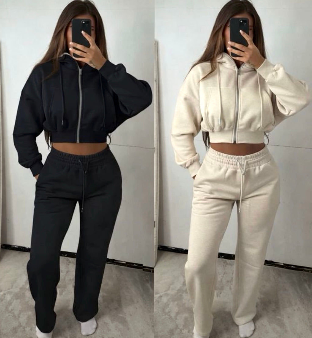 Oversized Zip Up Hoodie & Elasticated Thick Waist Band Jogging Bottoms