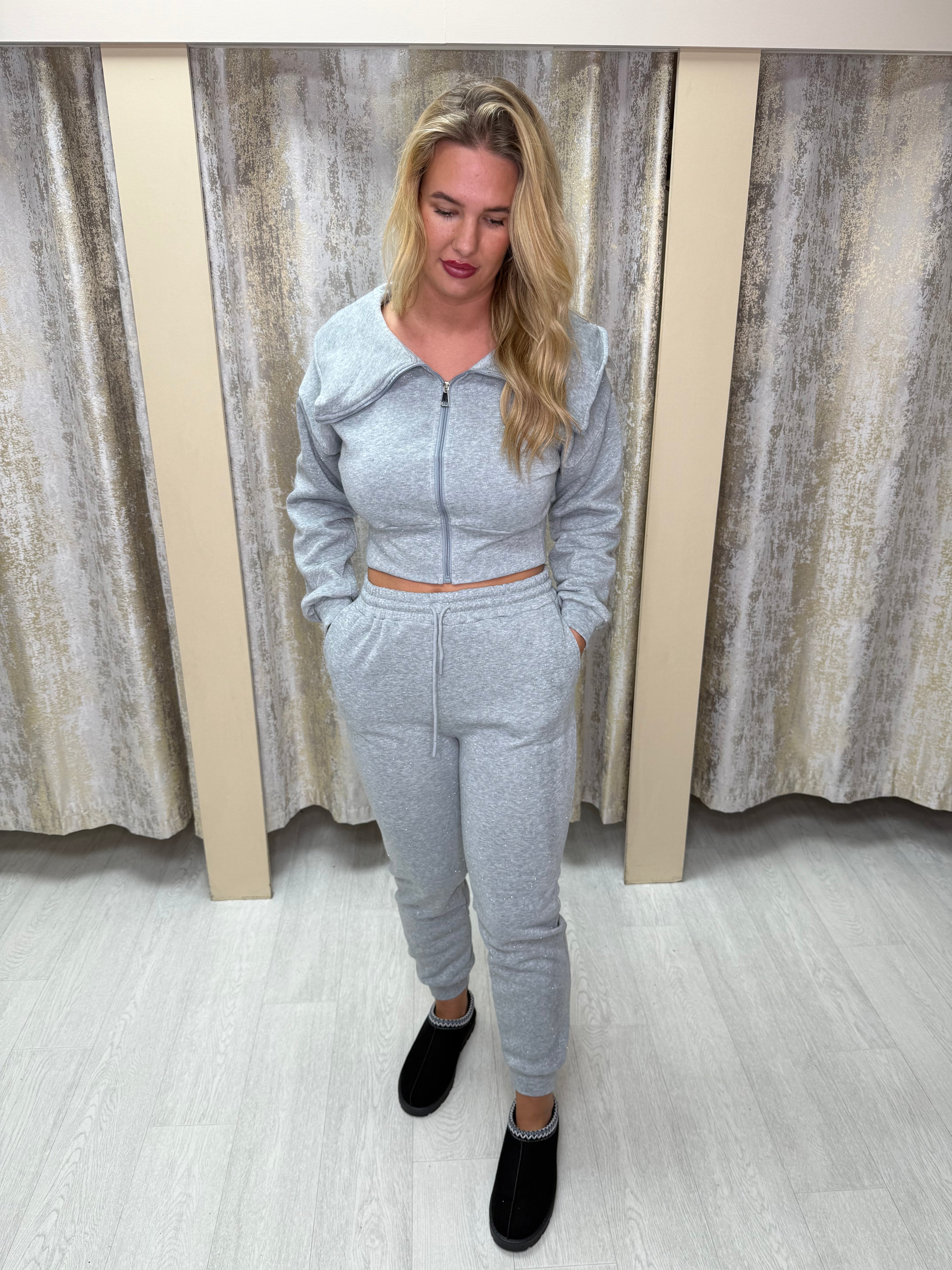 Cinched Waist & Oversized Collar Fine Glitter Cuffed Tracksuit - Dove Grey