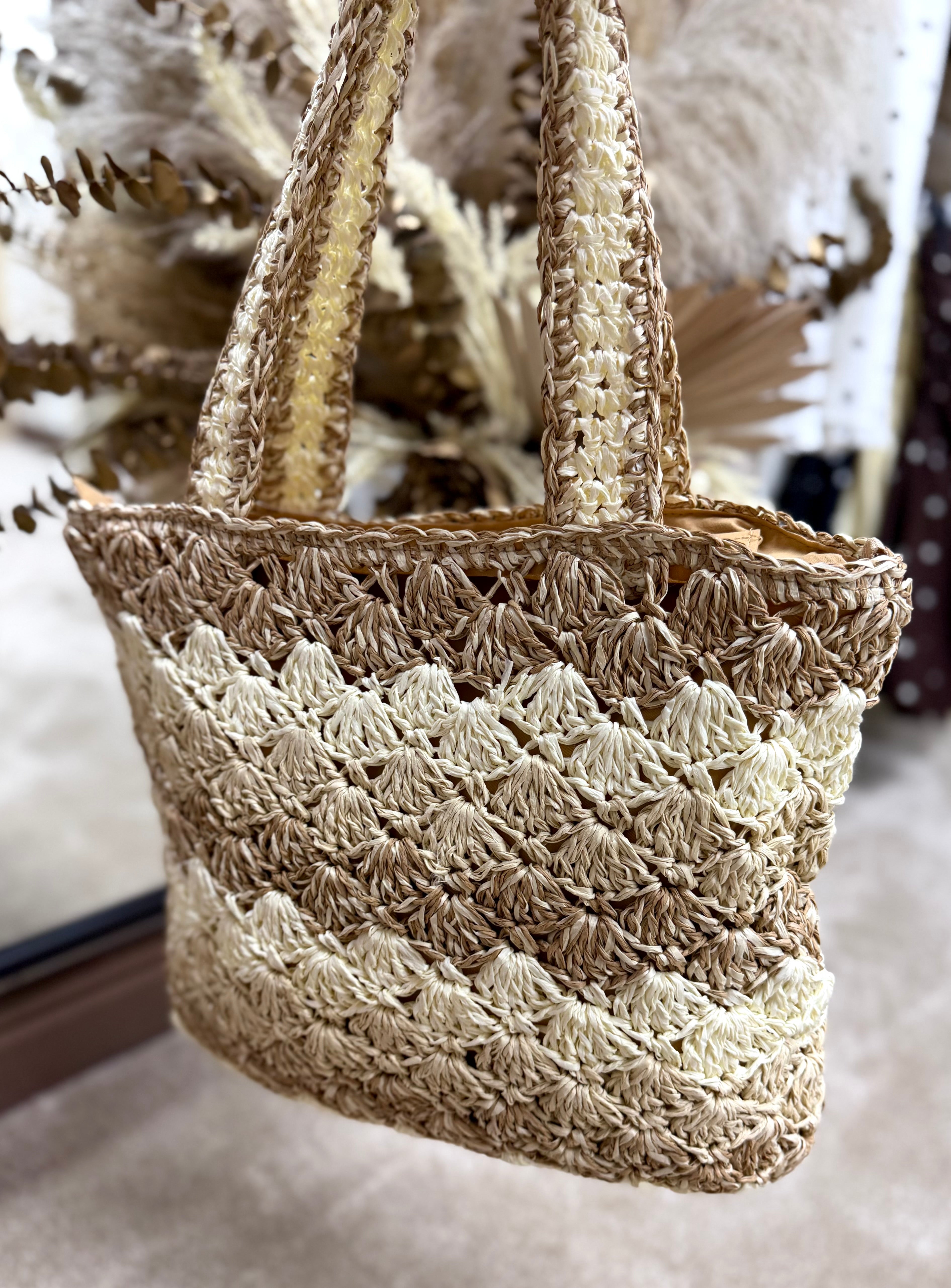 Neutral Woven Straw Lined Beach Bag