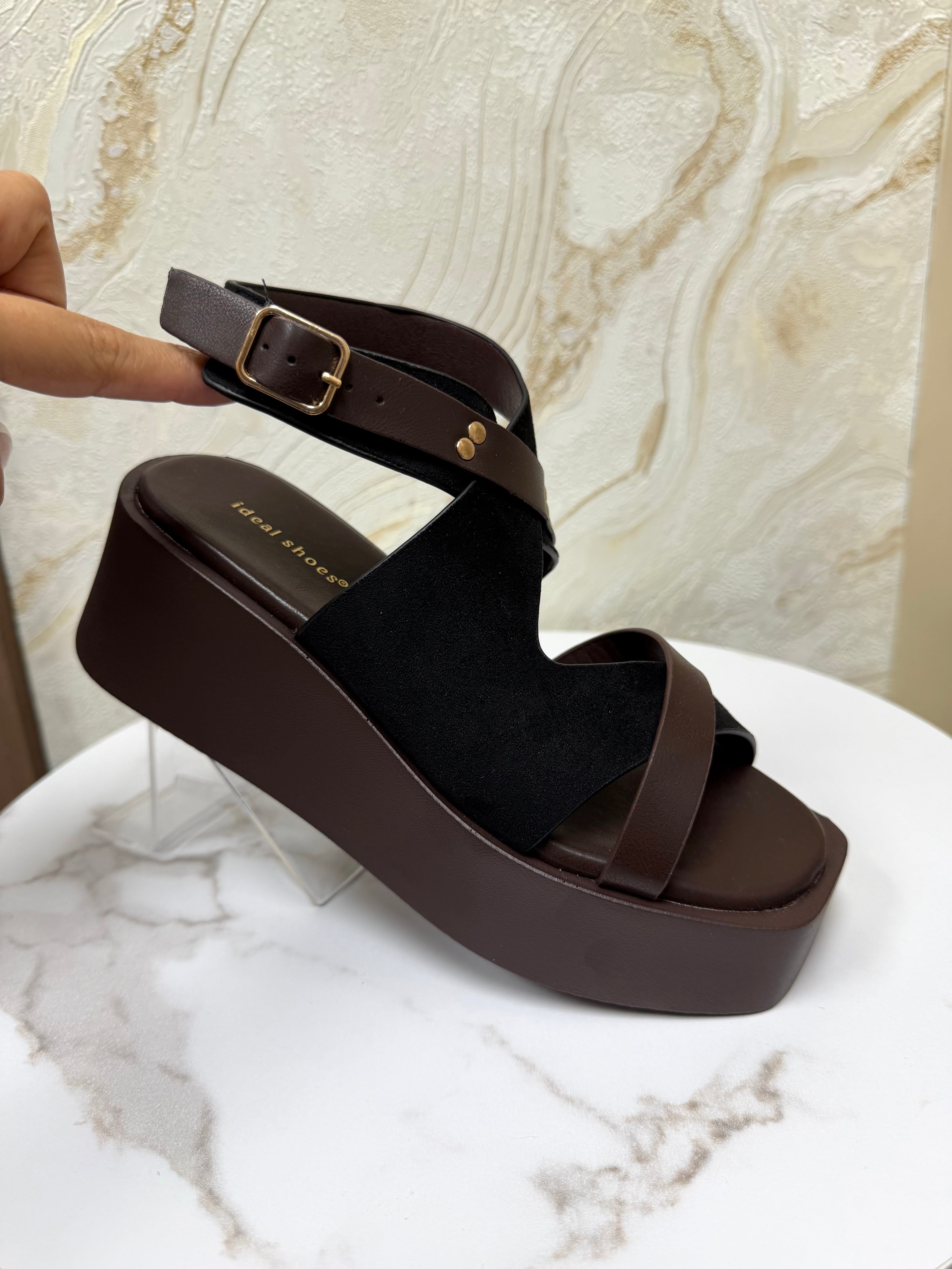 Faux Suede Strappy Flatform Wedge Sandals - Black & Brown