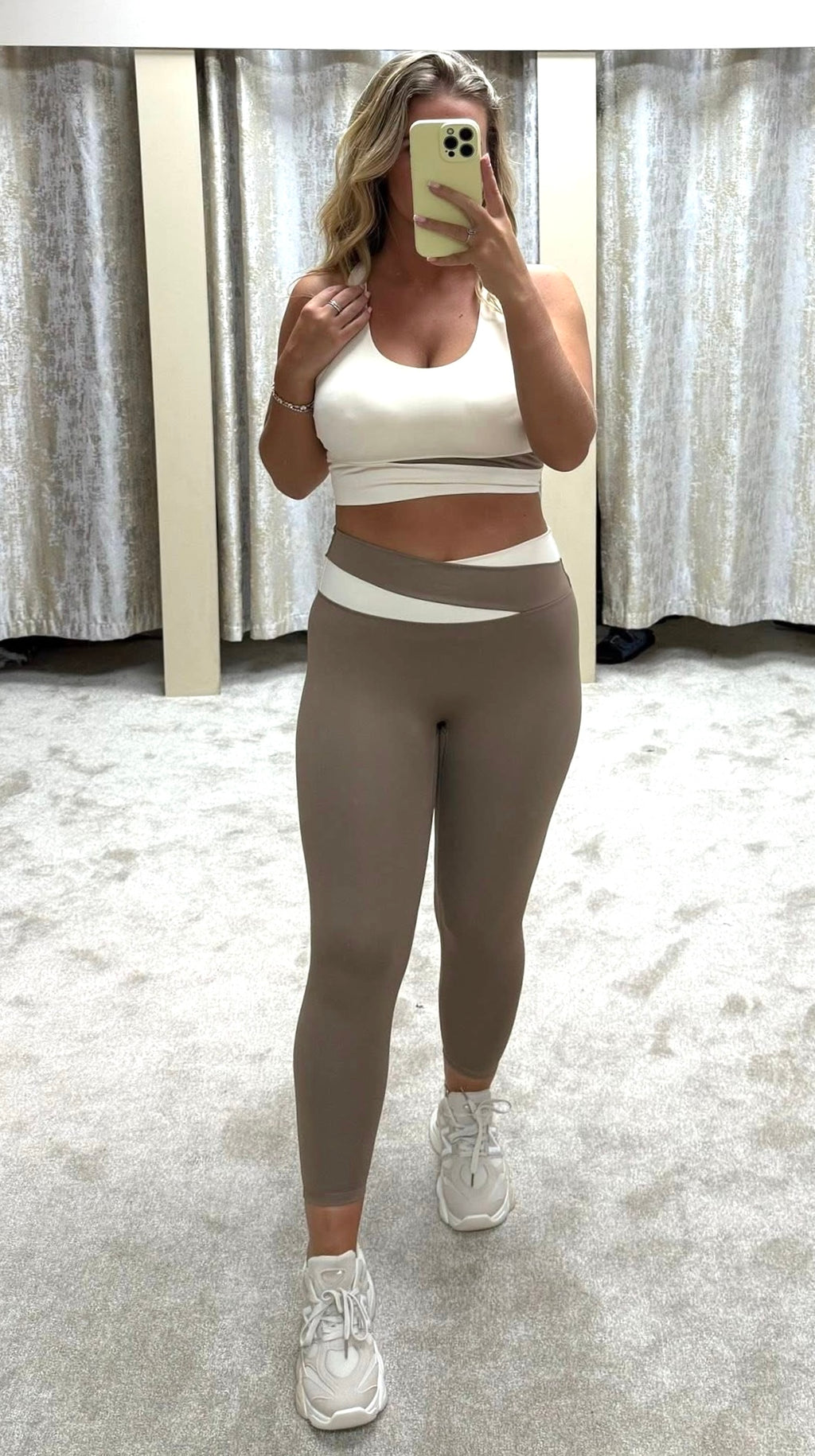 4 Piece Body Contouring & Shaping Gym Set - Sports Bra, Cycling Shorts, Leggings & Jacket