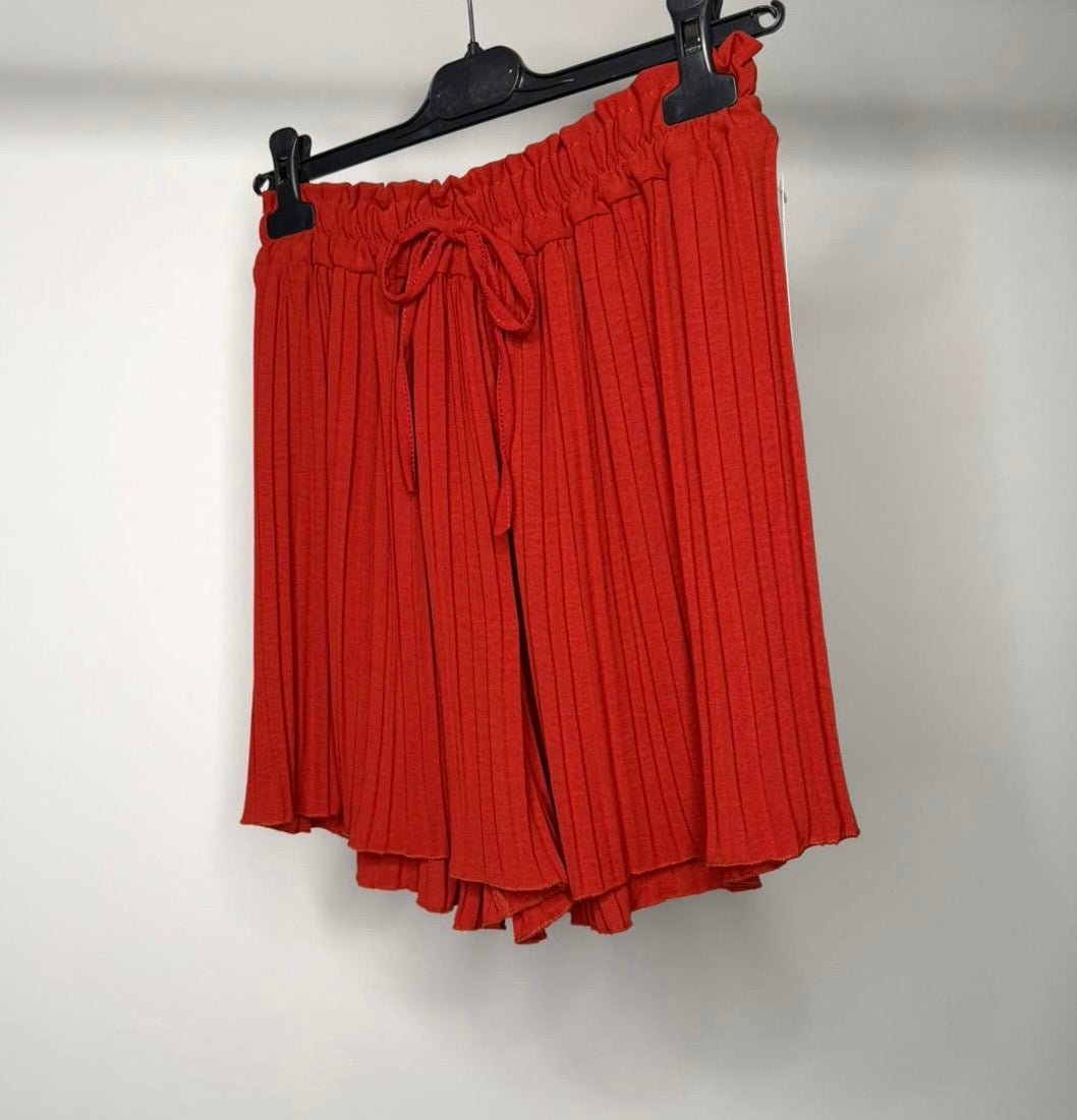 Elasticated Pleated High Waisted Shorts